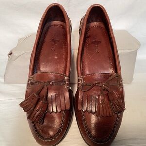 Men’s Hunt Club Brown Leather Tassel Loafers Size 8 1/2